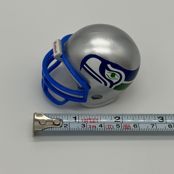 Seattle Seahawks Vintage NFL Vintage Pocket Pro Mini Riddell Football Helmet - Picture 4 of 6